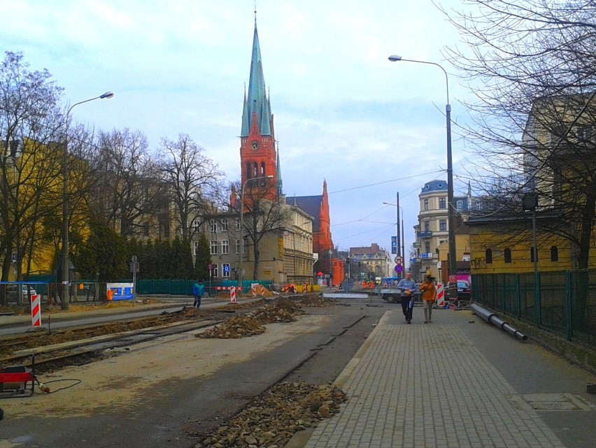 Trwają  drogowe prace na ul. Szumana i Warszawskiej w Toruniu 