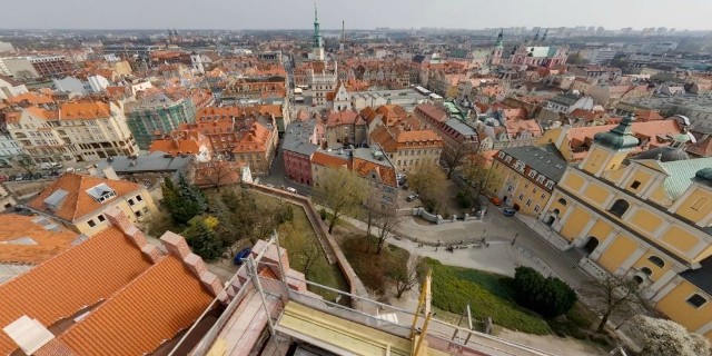 Niezwykła panorama z wieży zamkowej na Górze Przemysła