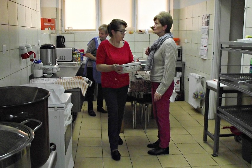 Zbąszyń; Najpiękniejsze w całym roku. Idą święta, idą święta. Kiermasz bożonarodzeniowy w Nądni 2015 [Zdjęcia]