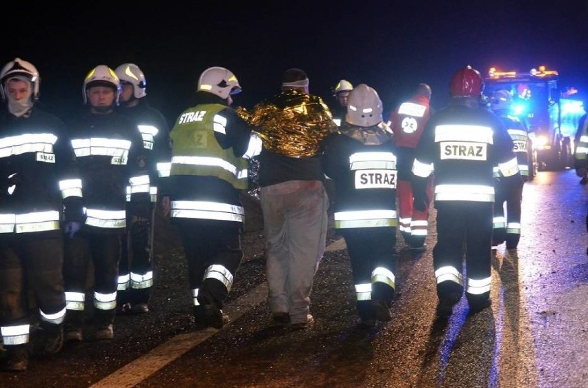 Wypadek na S3. Kierowca usłyszał zarzuty. Sąd odrzucił wniosek o areszt