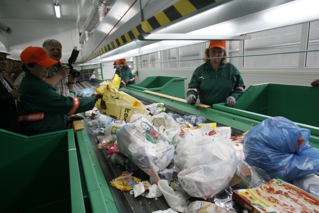 Sortownia odpadów w Legnicy