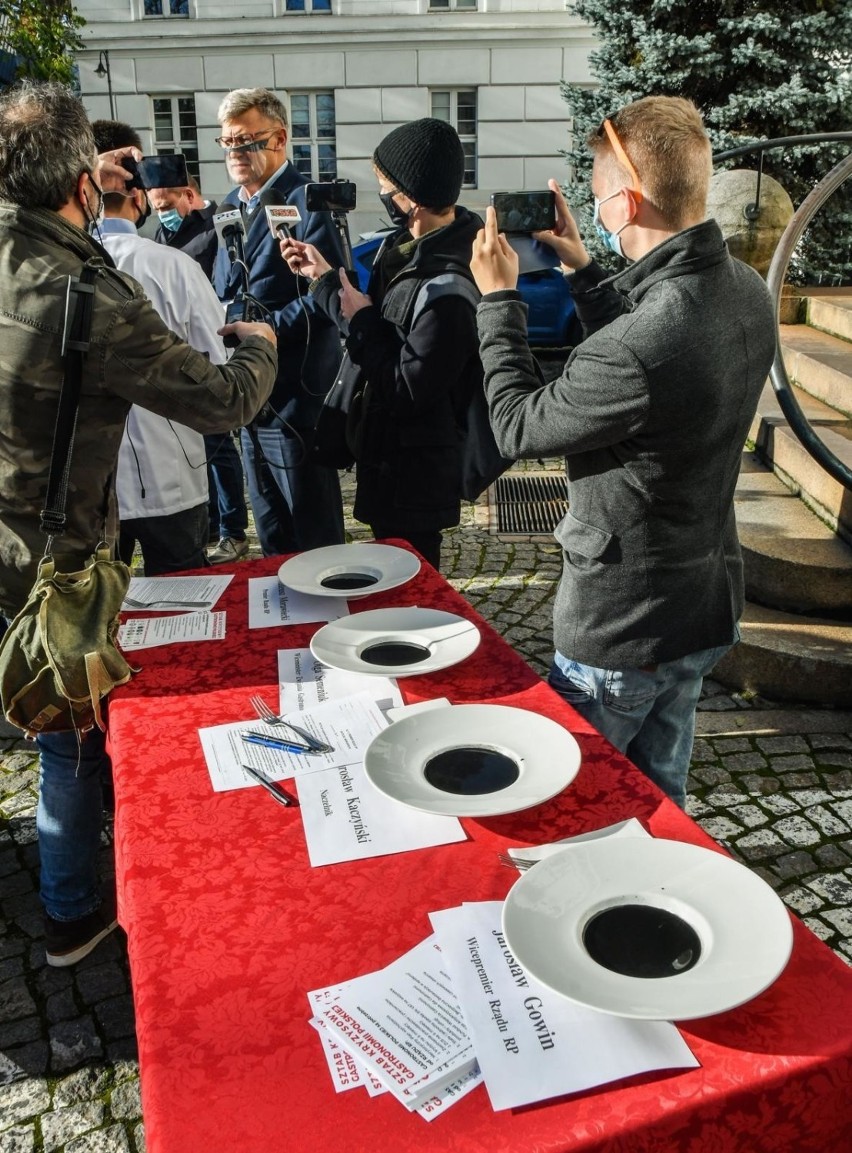 W Bydgoszczy odbył się protest branży gastronomicznej