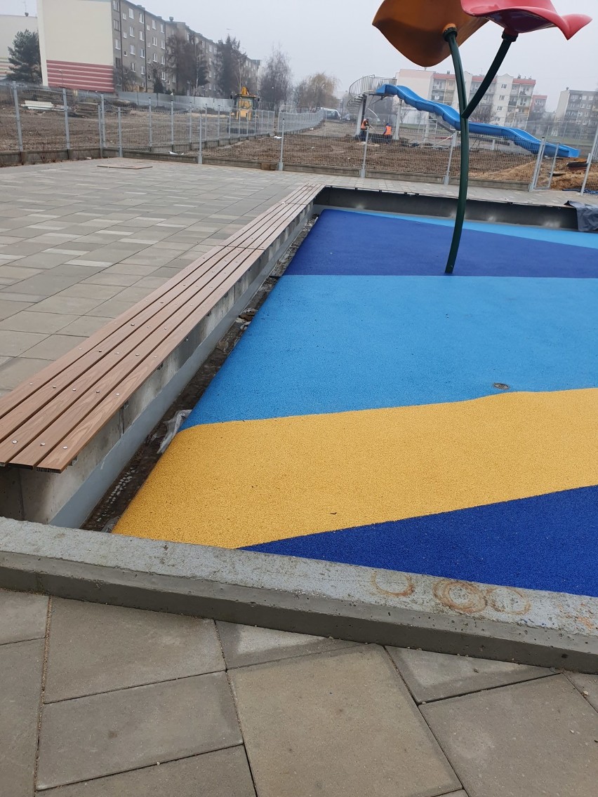 Wstrzymany odbiór basenu w Radomsku. Miejscy urzędnicy wykryli usterki zagrażające bezpieczeństwu [ZDJĘCIA]