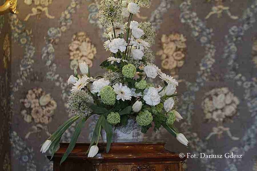 25. Festiwal Kwiatów i Sztuki: Najpiękniejsze kompozycje florystyczne w zamku Książ (ZDJĘCIA)