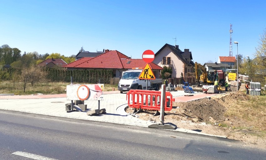 Nowa droga połączy dwie ulice w Skokach. Trwają prace