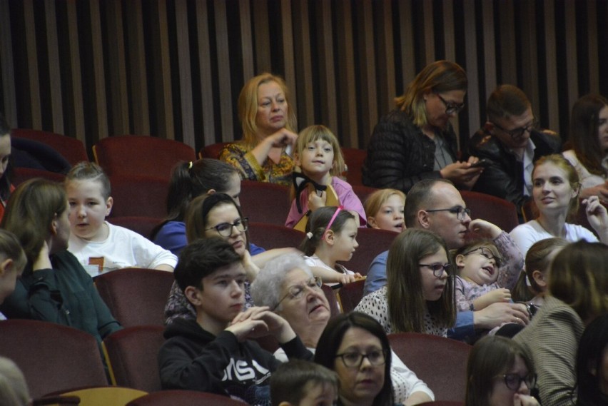 Na dęte melodie dla małych i dużych. Międzypokoleniowy koncert w Filharmonii Kaliskiej. ZDJĘCIA