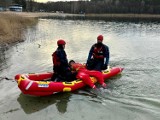 Strażacy z Piły, Starej Łubianki i Szydłowa uczestniczyli w ćwiczeniach na jeziorze Płocie 