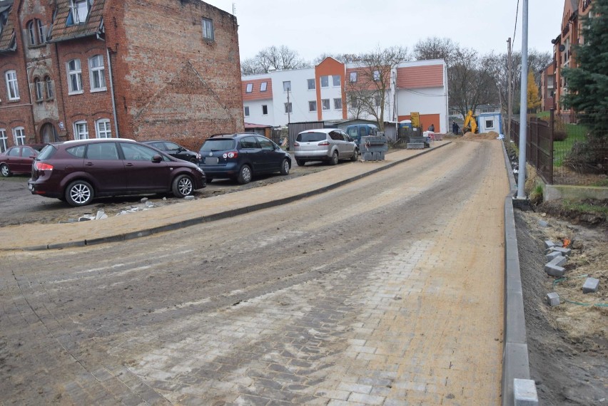 Malbork. Budynek komunalny przy ul. Pasteura jeszcze w budowie. A kto w nim zamieszka?