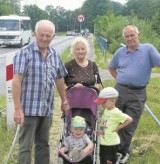 Bochnia. Od kilku lat nie mogą doprosić się chodnika