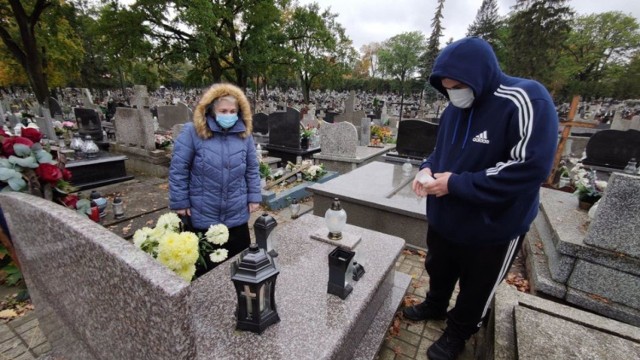 Lubliniec. Co z Wszystkimi Świętymi, bierzmowaniem i kolędą? Kuria wyjaśnia