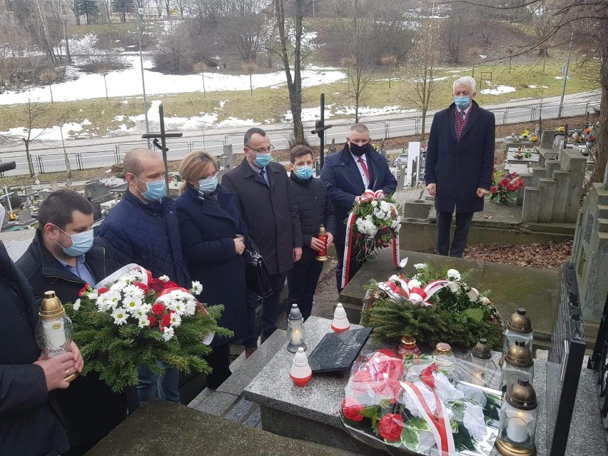 W Przemyślu samorządowcy uczcili pamięć bohaterskich...