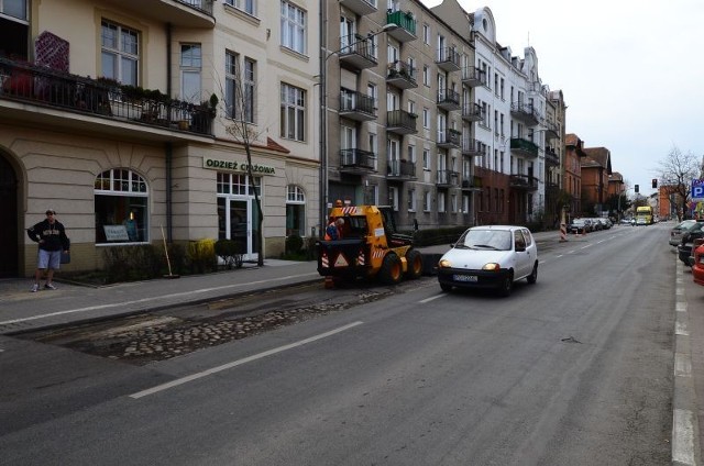 Remont nawierzchni na Polnej