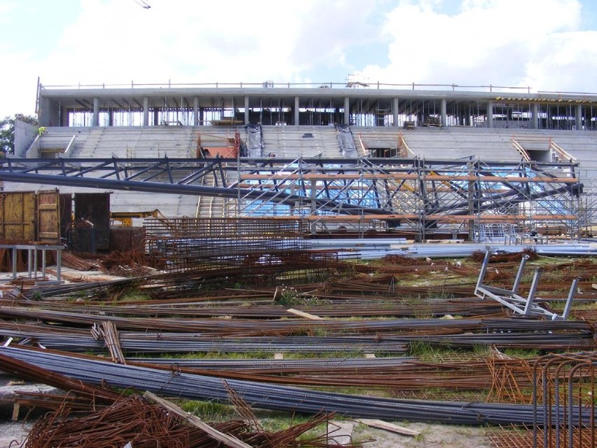 Budowa stadionu miejskiego w Tychach. Czerwiec 2014