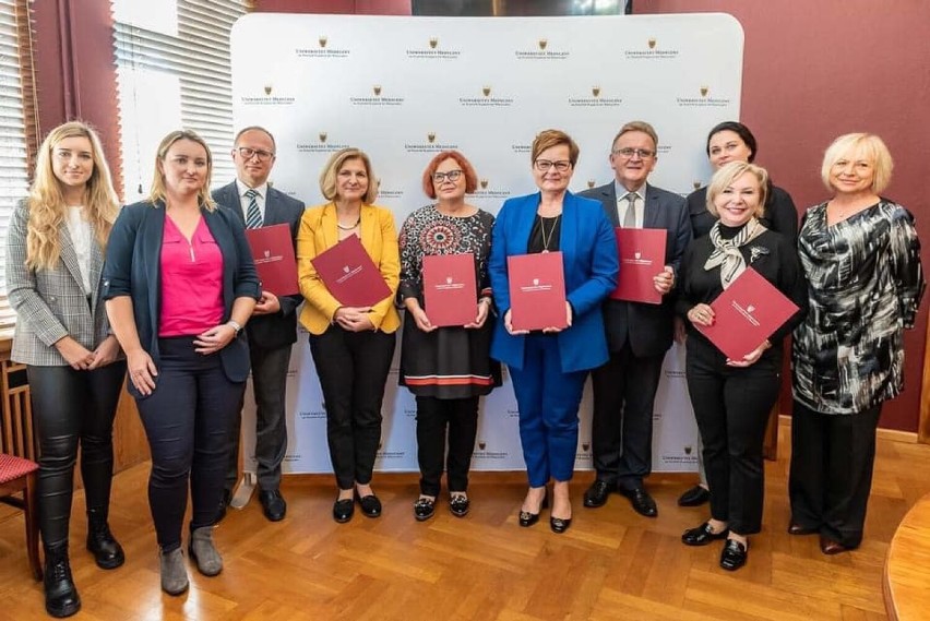 I LO w Wieluniu podpisało umowę patronacką z Uniwersytetem Medycznym we Wrocławiu