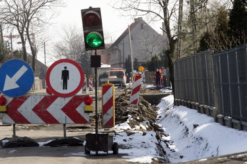 Ruszyła naprawa drogi powiatowej w Koskowicach