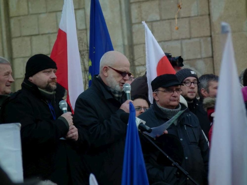 Manifestacja KOD w Poznaniu. Tym razem w obronie wolnych...