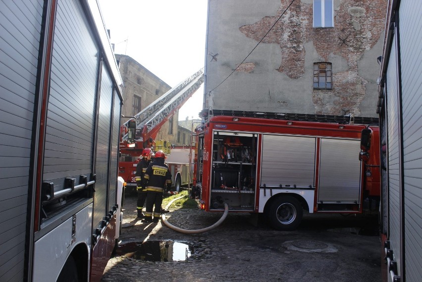 Pożar przy ul. Wróblewskiego 54 w Łodzi