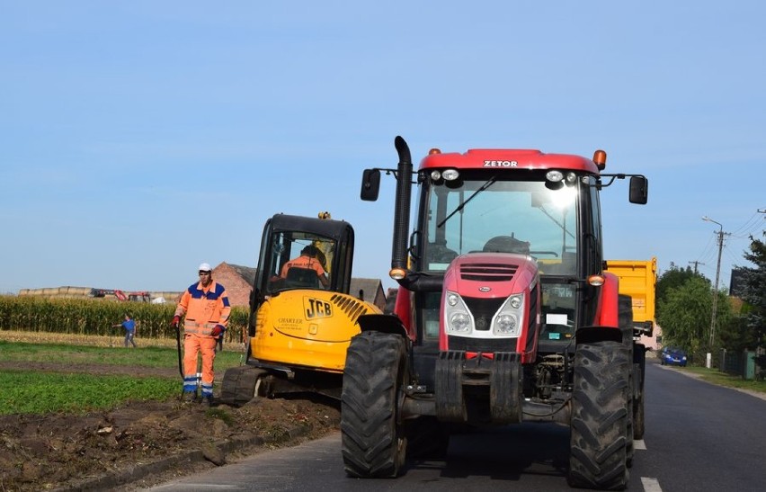 Trwają prace przy rozbudowie drogi powiatowej w Nacławiu