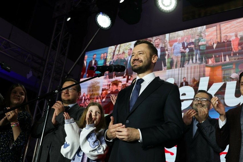 Aleksander Miszalski już oficjalnie prezydentem. Kim jest najważniejszy człowiek w Krakowie? Program i obietnice