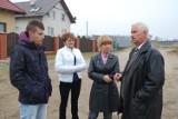 Władze Skarszew spotkały się z mieszkańcami przy ulicy Drogowców  