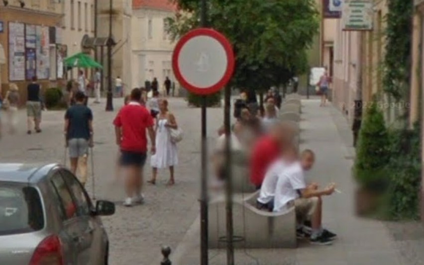 Większość ujęć z kamer Google Street View nie wzbudza...
