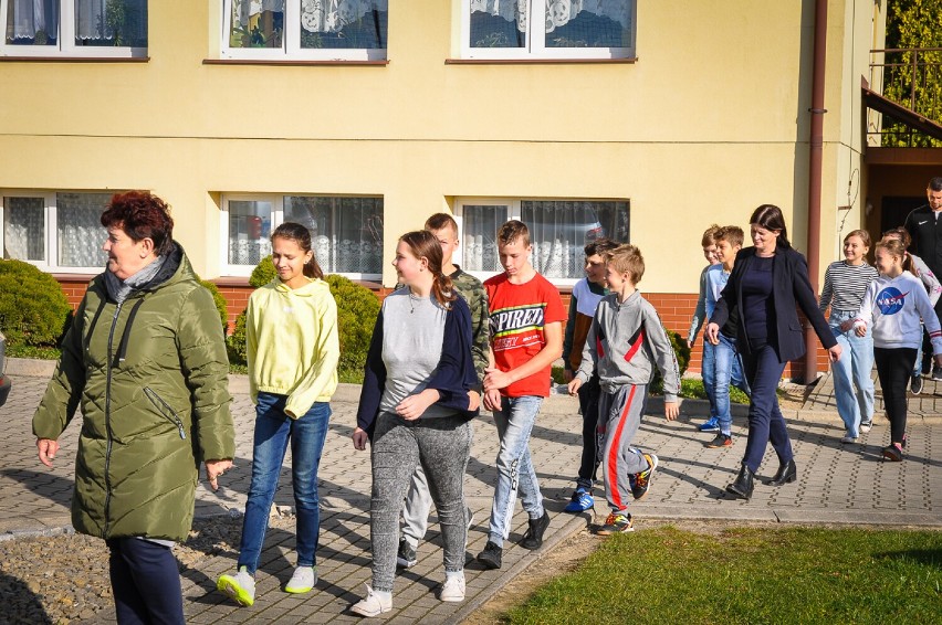W Szkole Podstawowej w Jankowej odbyła się próbna ewakuacja....