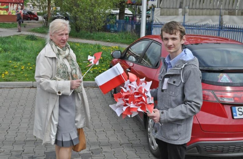 Piekary Śl.: Wywieś flagę w oknie