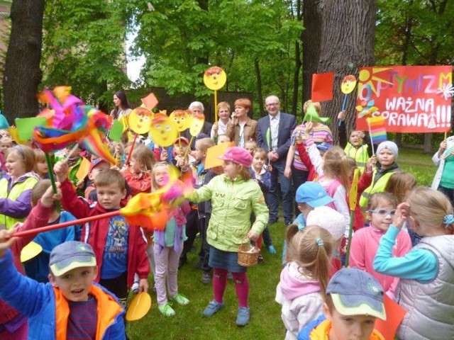 Do tomaszowskich przedszkoli miejskich  uczęszcza ok. 1600 dzieci