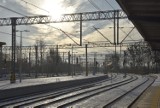 Tragiczny wypadek kolejowy na linii Katowice – Rybnik. Pociąg potrącił człowieka. AKTUALIZACJA