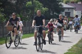 Rodzinny rajd rowerowy na finał „Akcji lato” w gminie Gizałki
