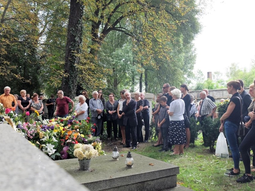 Kraków. Pogrzeb Macieja Koniecznego, właściciela jadłodajni „U Stasi” 
