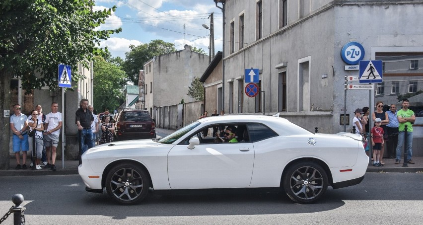 Obrzycko. Piękne motocykle i kultowe bryki na pikniku strażackim dla Kacpra