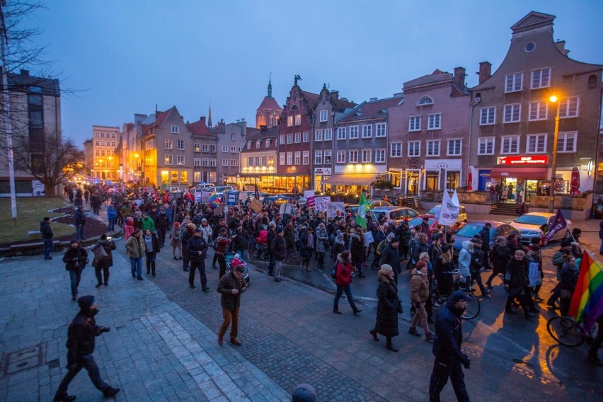 Manifestacja kobiet 8.08.2018 przeszła ulicami Gdańska