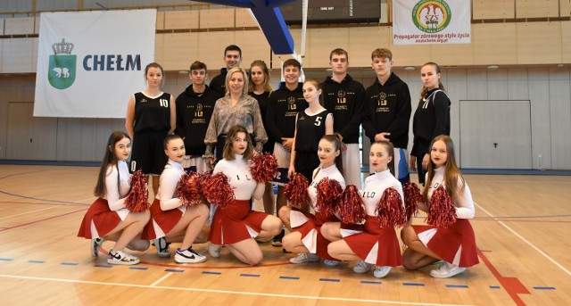 Uczniowie z I LO w Chełmie zajęli pierwsze miejsce we współzawodnictwie sportowym chełmskich szkół.