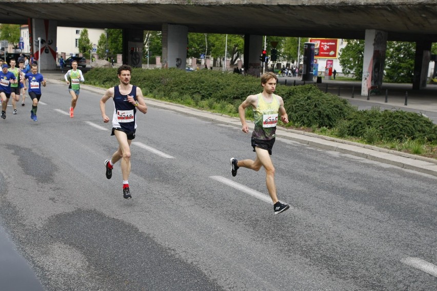 Bieg Konstytucji 3 Maja 2019, Warszawa. Tak 8000 biegaczy...