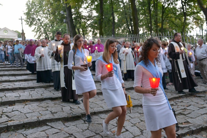 Nabożeństwo światła na Górze św. Anny