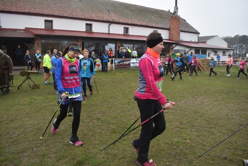 Rekordowa frekwencja! Ponad 300 osób wzięło udział w zawodach nordic walking w Zawidowicach, które stanowiły finał Korony Zachodu Polski 