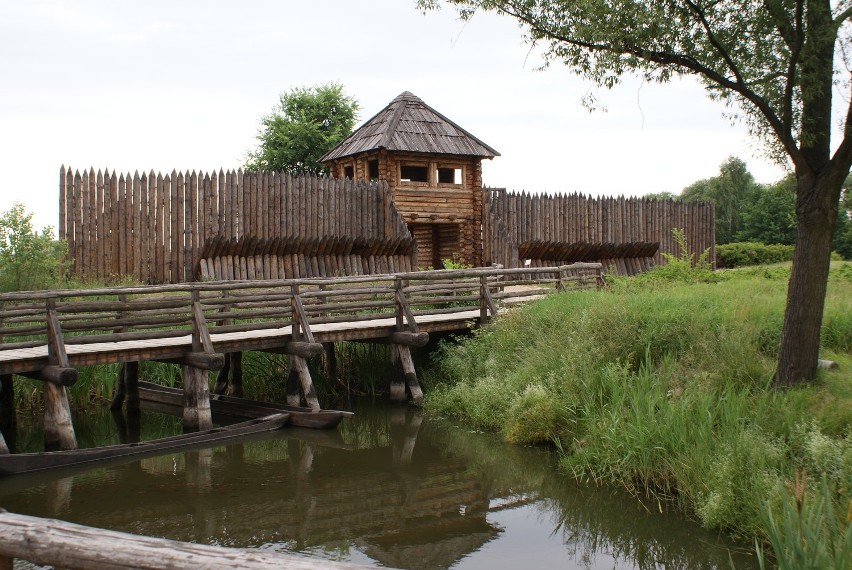 Średnia ocen 4.0

Rezerwat Archeologiczny w Kaliszu-Zawodziu...