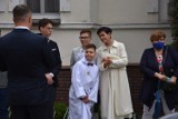 Nowy Tomyśl. Kolejne dzieci z parafii pw. NMP Nieustającej Pomocy przyjęły Komunię Świętą (I grupa)