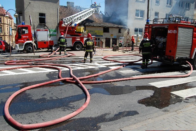 Pożar w Tczewie: Przy ul. 30 Stycznia paliła się kamienica