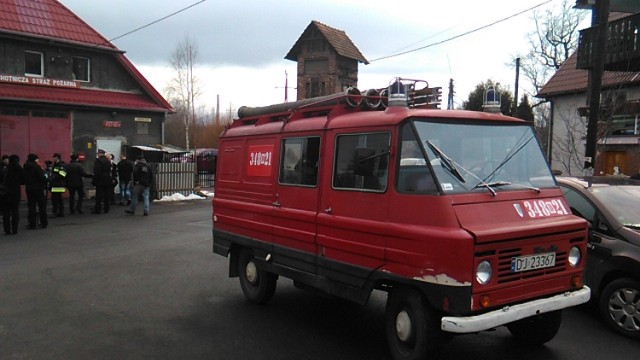Samochód dla strażaków z Wiejskiej w Jeleniej Górze.