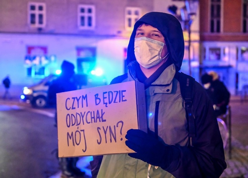 Dzień przed unijnym szczytem w Gdańsku odbył się protest...