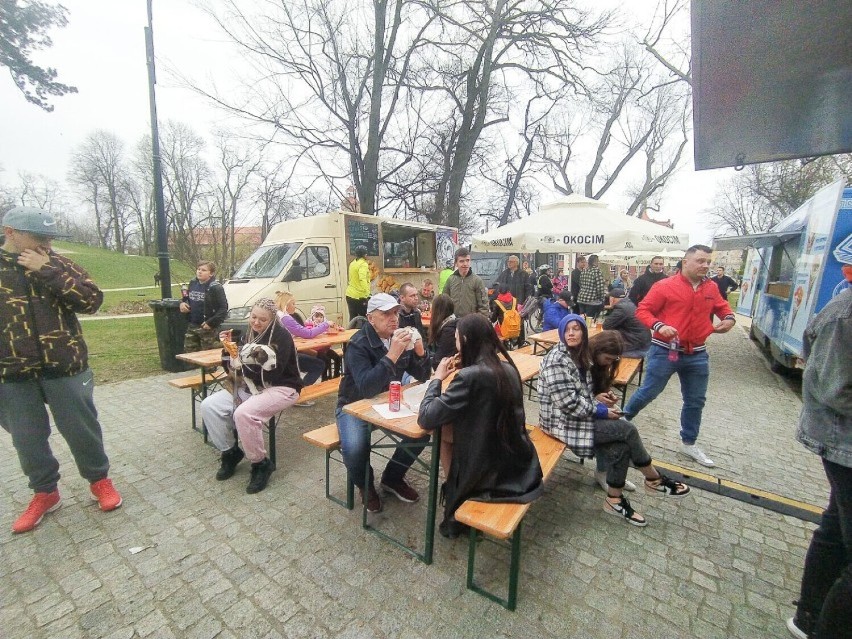 Food Trucki w Żarach już w weekend 14 - 16 kwietnia