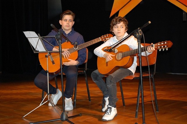 Konkurs "Też mam talent" w Młodzieżowym Domu Kultury w Kaliszu. Młodzi artyści zaprezentowali swoje talenty