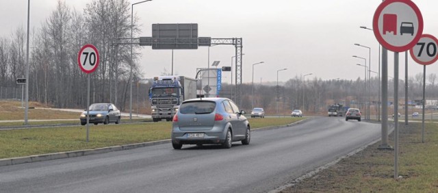 Łącznik z autostradą A4, według opinii biegłych, można było wybudować już za 14-15 mln zł. Natomiast TZDM zapłacił za roboty 40 mln zł