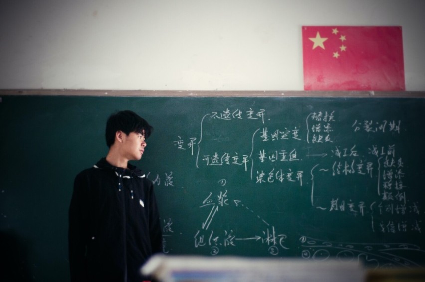 Chińscy uczniowie mają wysoko postawioną poprzeczkę:...
