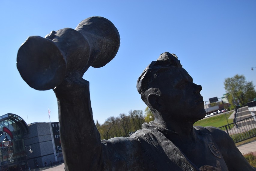 Edmund Migoś ma pomnik. Kolejny żużlowiec Stali uhonorowany