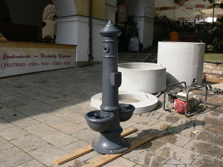 Sandomierz Zdrój. Nowa atrakcja dla mieszkańców i turystów na rynku starego miasta [ZDJĘCIA, WIDEO]