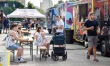 Food trucki ponownie zaparkowały przed Atrium Kasztanowa w Pile. Zobaczcie zdjęcia