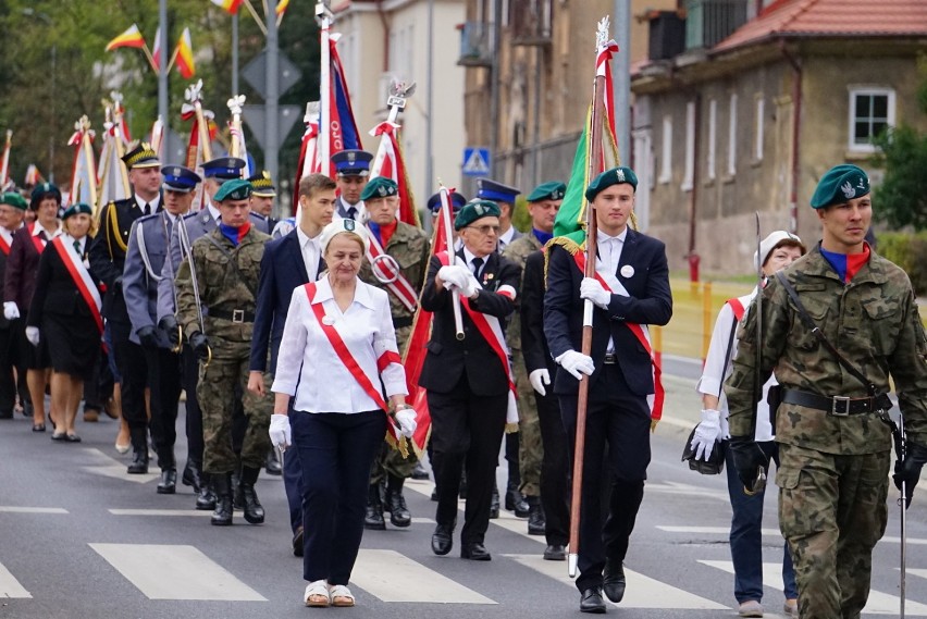 XVII Międzynarodowy Marsz Pamięci Zesłańców Sybiru. Ulicami Białegostoku przeszedł marsz upamiętniający "Sybiraków" [ZDJĘCIA]